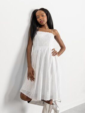 WHITE COTTON EMBROIDERED Dress Vintage Summer Sun Dresses / Small Xs